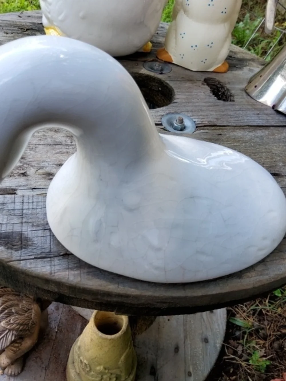 Vintage duck/goose cookie jar vintage white